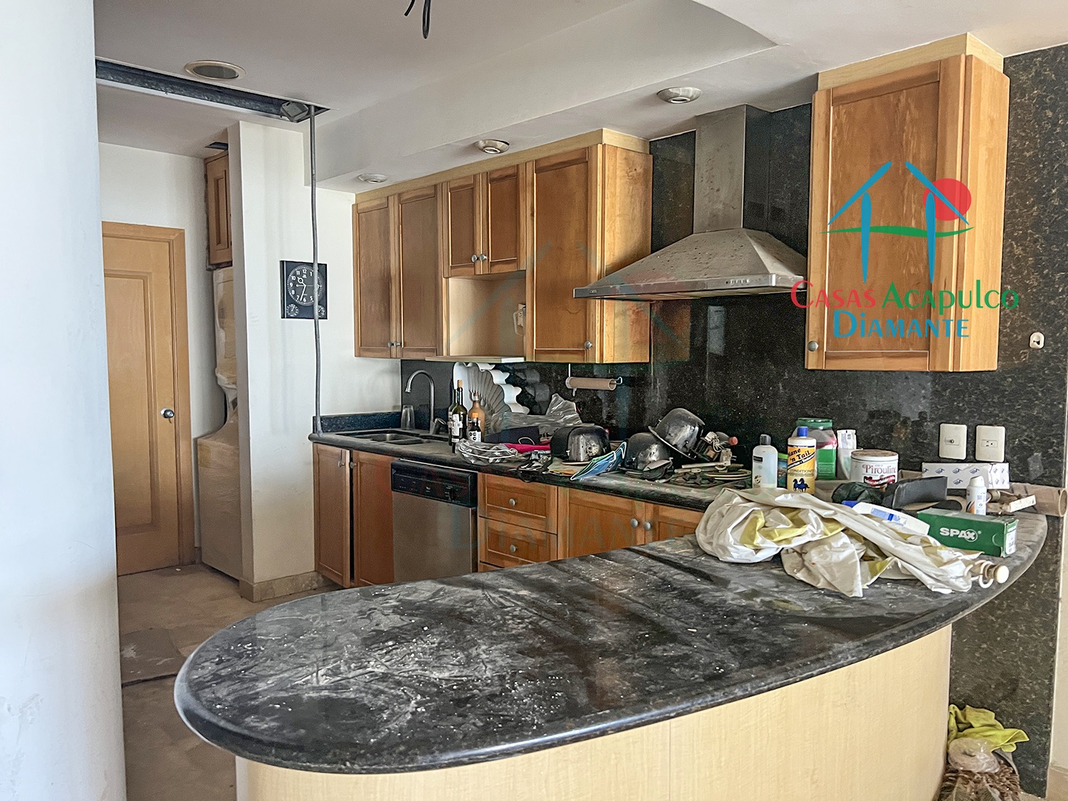 Tikal 404 - Cocina estado actual 2 Tikal 404 - Cocina estado actual 2